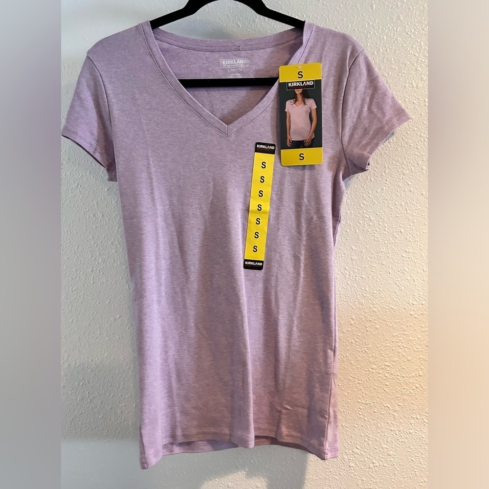 Kirkland Signature Women's Lavender V-Neck Top Size Small